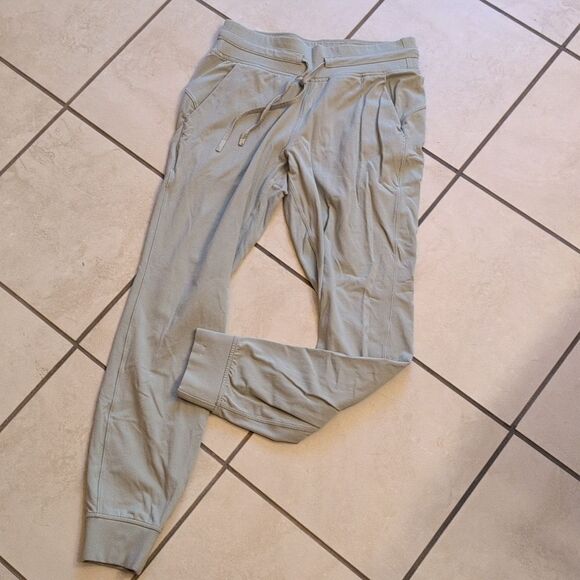 Lululemon Ready To Rulu Jogger Green Fern Light Size 6 - Picture 2 of 15